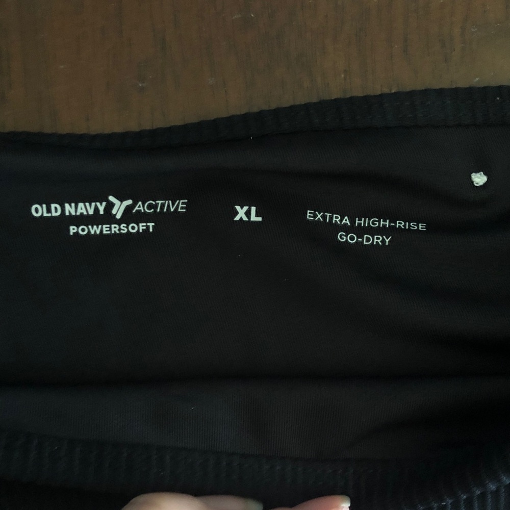 🤍 Old Navy Active Powersoft Extra High-Rise Skort - Picture 2 of 7